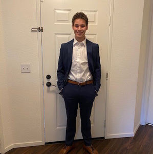 Meet your Posher, Lucas gabriel